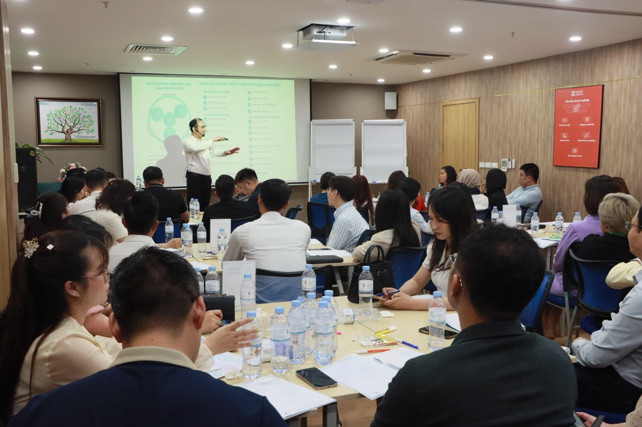 Recap Khoá huấn luyện “Phát triển đội ngũ” - Inhouse Scots English (03/04/2026) 10 IMG 2674 lon