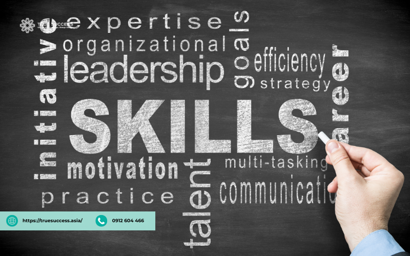 Tại sao phải phát triển lãnh đạo toàn diện? 7 phát triển lãnh đạo toàn diện