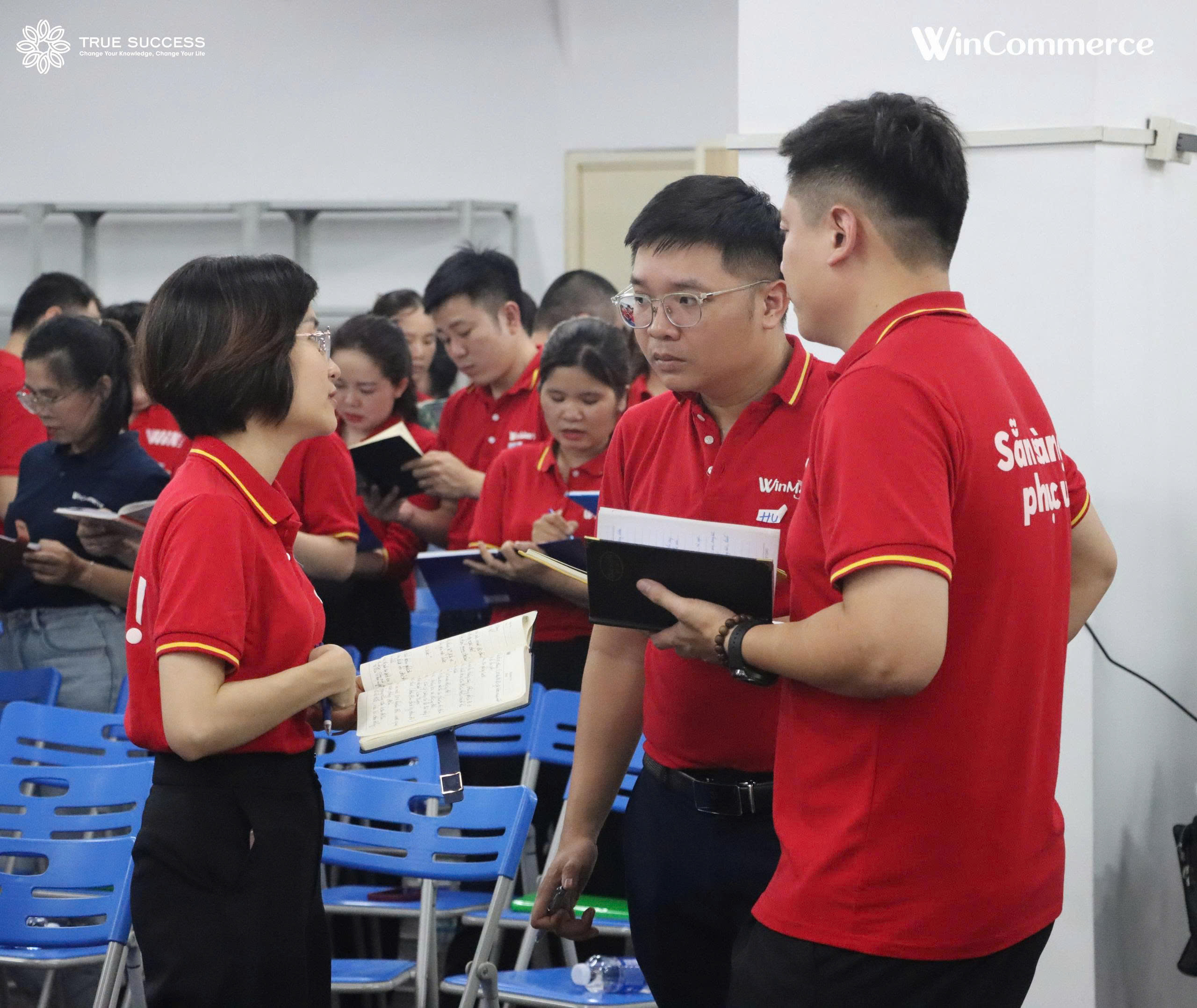 Recap chương trình “Tư duy để trở thành một HeadSale thành công” WinCommerce (15/04/2026) 16 z7732193716372 2f5c99d20f70e64855b8a8a8137ec17a