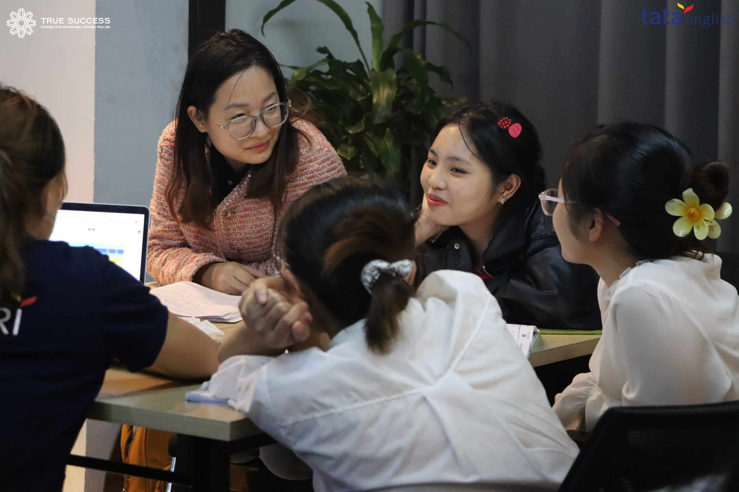 RECAP Khóa Phát triển và tái tạo đội ngũ - TATA English 21 Phát triển và tái tạo đội ngũ