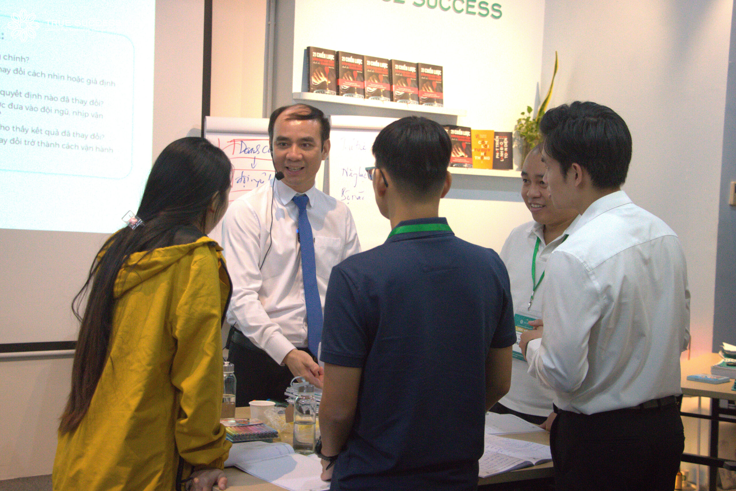 RECAP Chương trình Tổng kết & Tốt nghiệp gói giải pháp Tái tạo doanh nghiệp toàn diện 19 tái tạo doanh nghiệp toàn diện