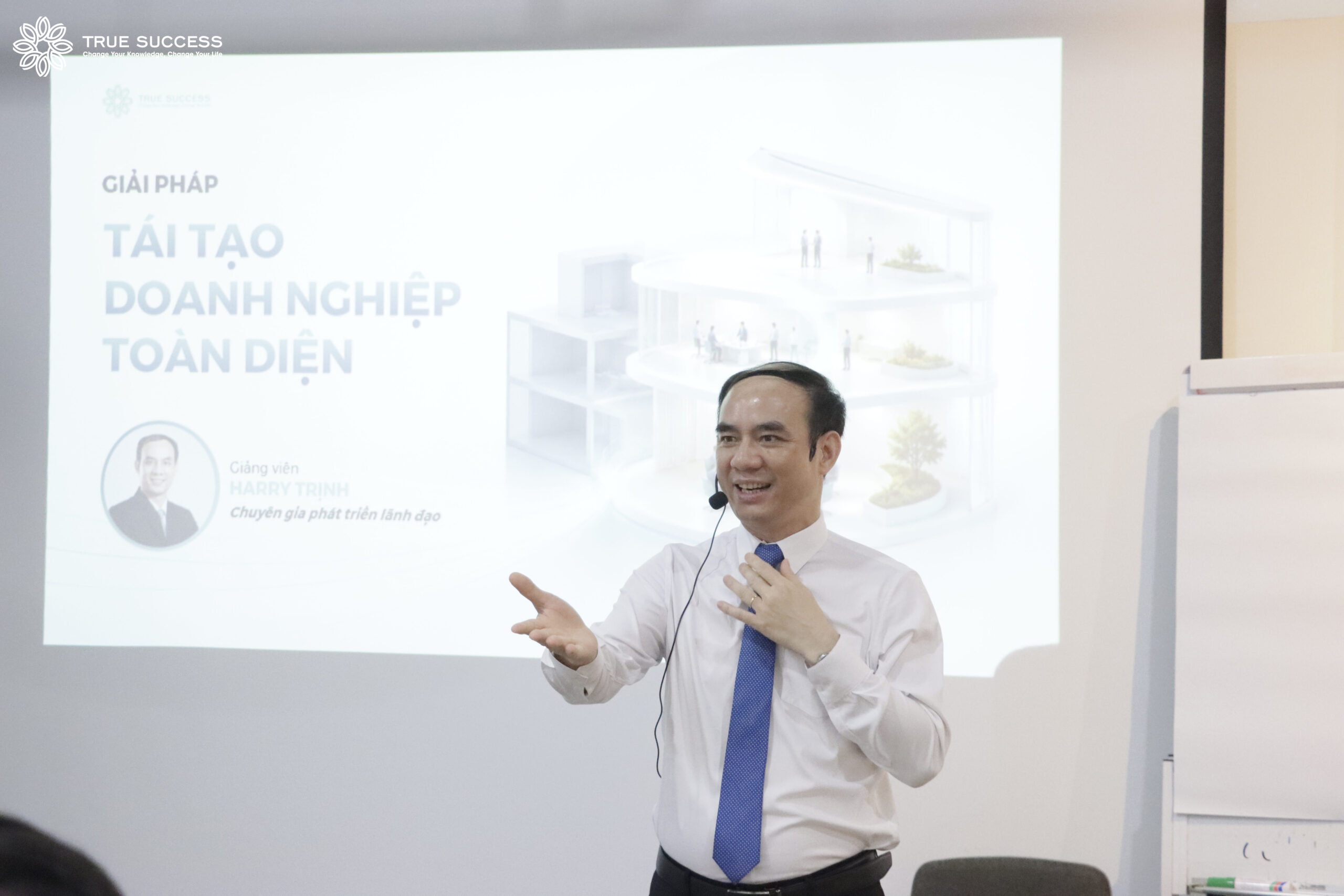 RECAP Chương trình Tổng kết & Tốt nghiệp gói giải pháp Tái tạo doanh nghiệp toàn diện 20 tái tạo doanh nghiệp toàn diện