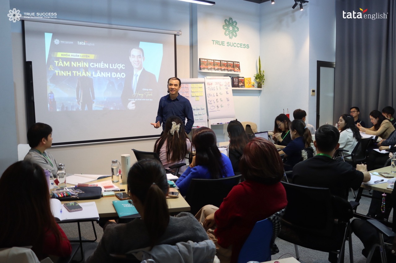 KHÓA HUẤN LUYỆN “HOẠCH ĐỊNH CHIẾN LƯỢC” – TATA ENGLISH